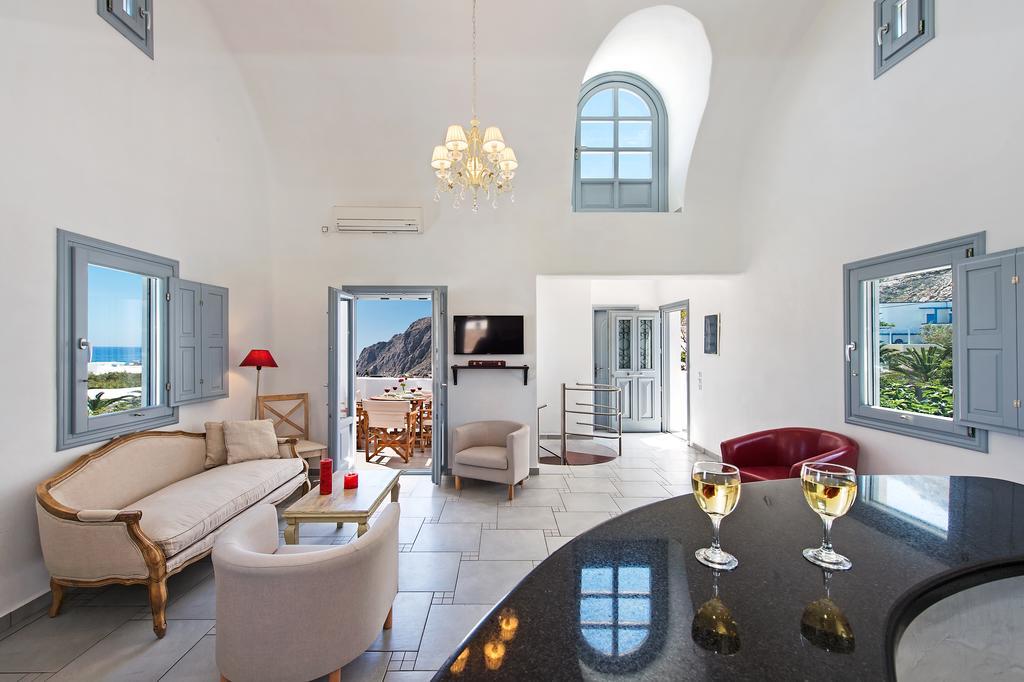 Felicity Luxury Villas Kamári Rum bild